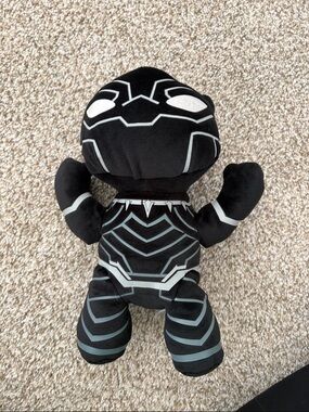 Ty Black and White Black Panther Plush - Marvel Inspired